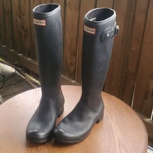 HUNTER rain boots